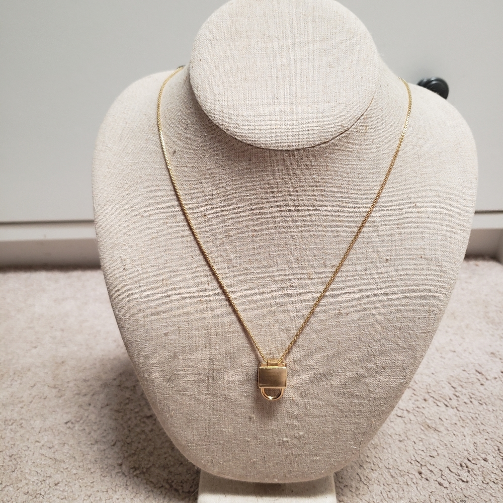 Keep Collective Lock Pendent